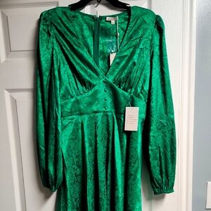 Flying tomato Chic Green Dress size large